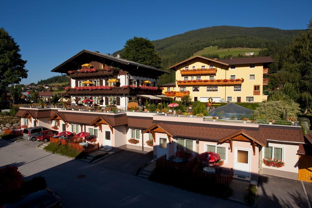 Apartmán Familiengastehaus Ingrid Sankt Martin am Tennengebirge Exteriér fotografie