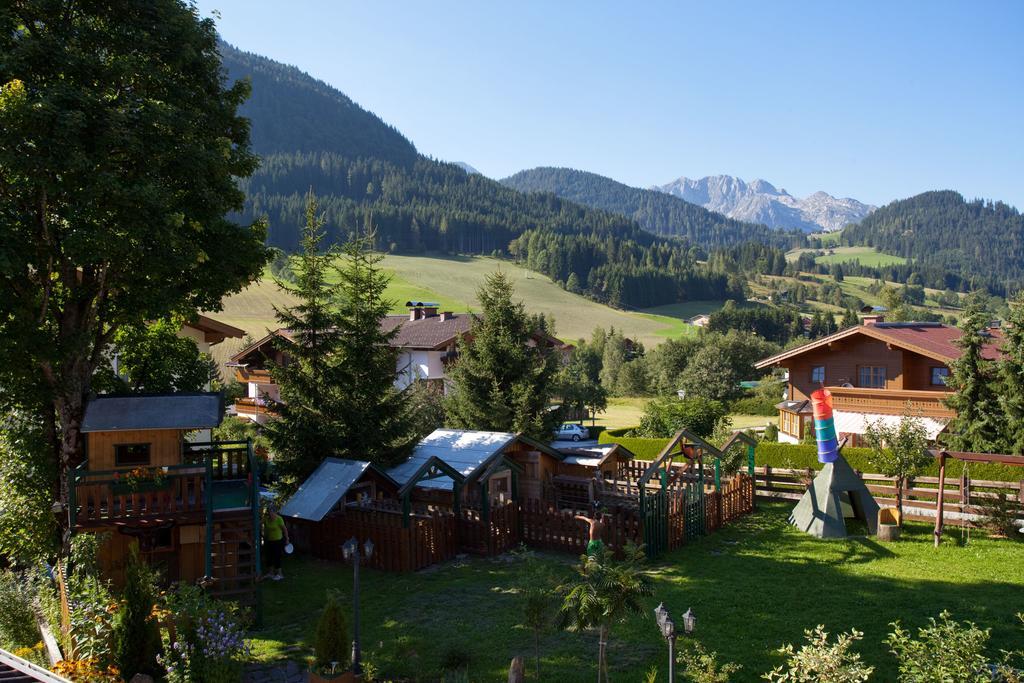 Apartmán Familiengastehaus Ingrid Sankt Martin am Tennengebirge Pokoj fotografie